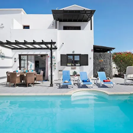 Hibiscus Villa Playa Blanca