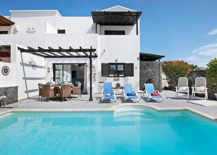 Hibiscus Villa Playa Blanca